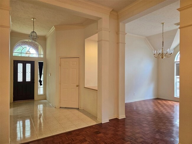 Building Photo - 4515 Oak Valley Dr