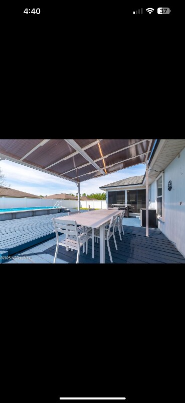 Building Photo - 45411 Ingleham Cir