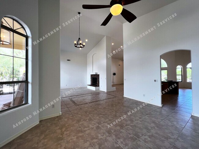 Building Photo - ***MOVE IN SPECIAL***BEAUTIFUL 4 BEDROOM P...
