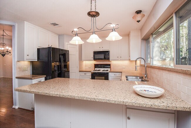 Building Photo - 9107 Wallingham Ct