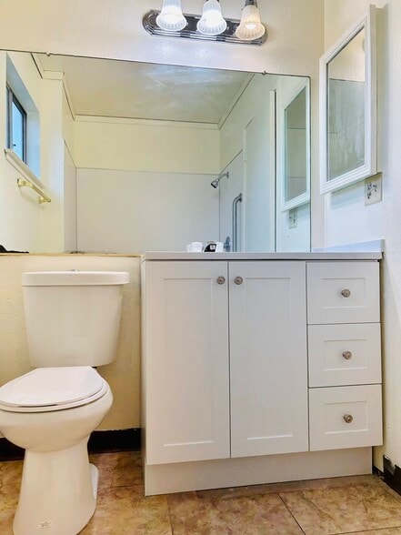 Building Photo - 2930 Lerwick Rd