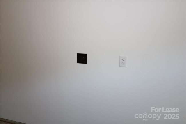 Building Photo - 11167 Argosy Dr