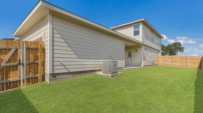 Building Photo - 321 Puerto Plata Ave