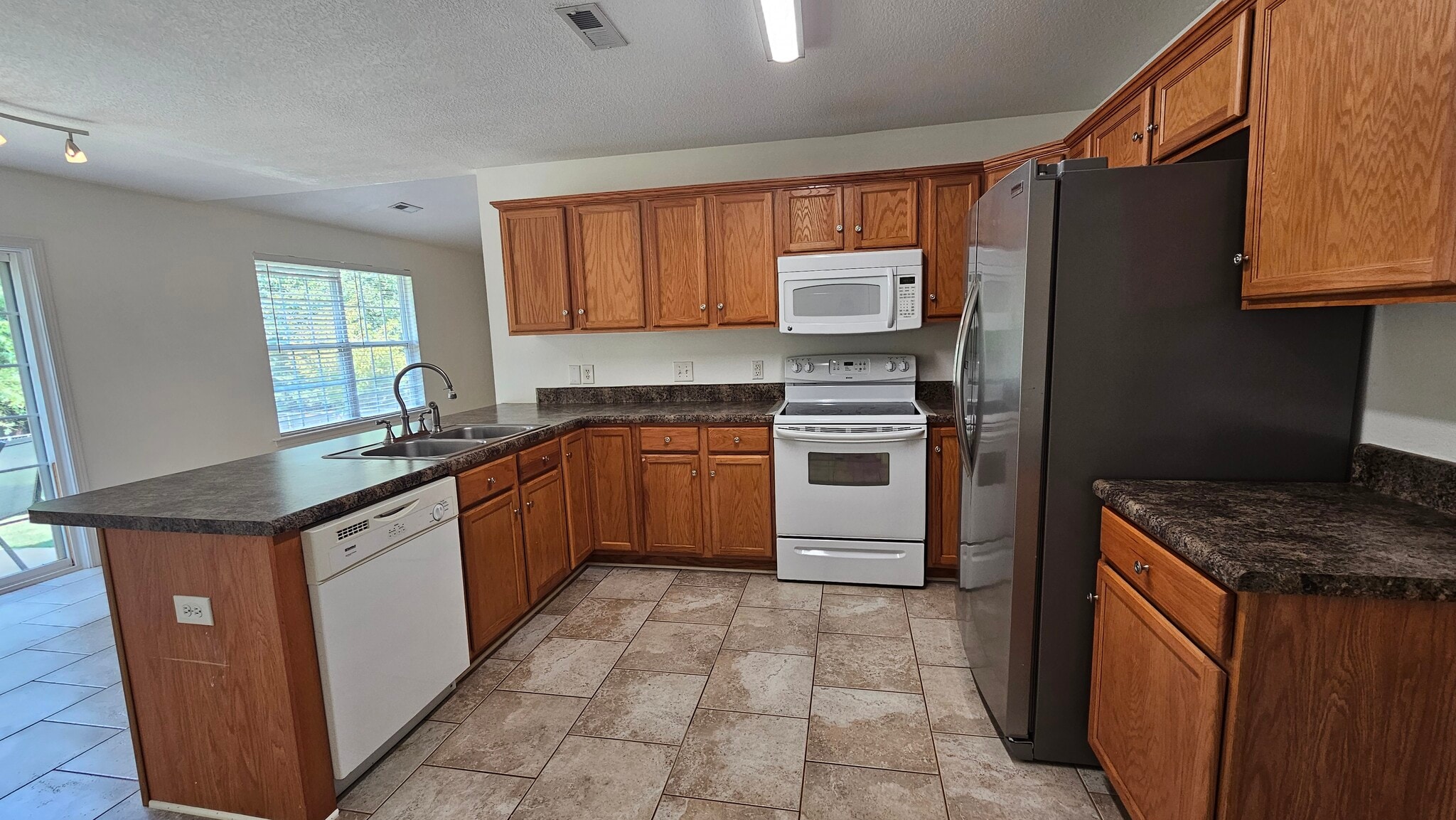 Building Photo - 203 Turkey Trot Rd