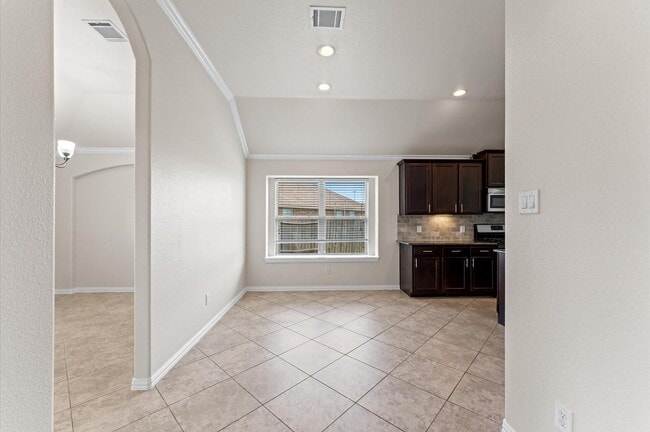 Building Photo - 2043 Plum Rose Ln