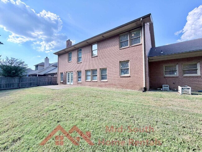 Building Photo - 8971 Meaghan Dr