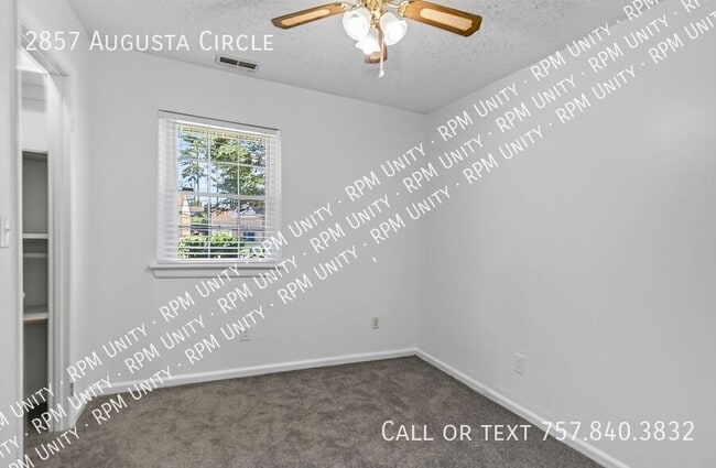 Building Photo - 2857 Augusta Cir