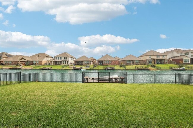 Building Photo - 29446 Westhope Dr