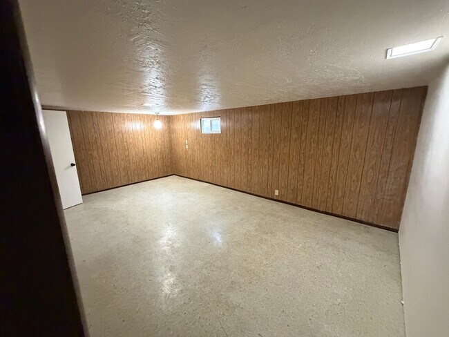 Building Photo - 3573 S 6545 W
