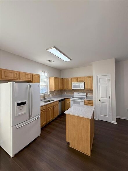 Building Photo - 5358 Beaver Br