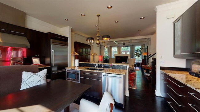 Building Photo - 2688 Rivers Edge Dr NE