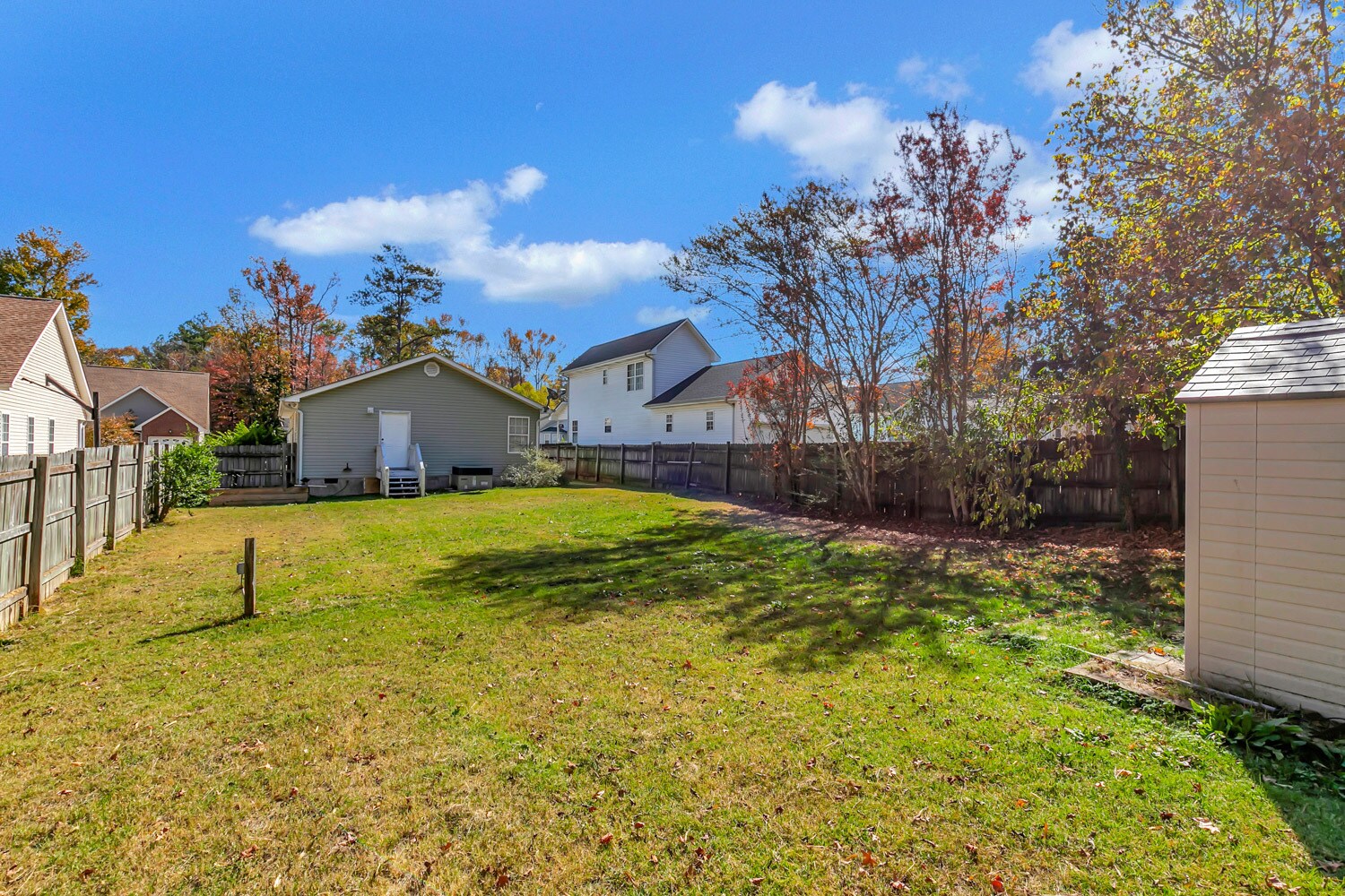 Building Photo - 1549 Cora Dr