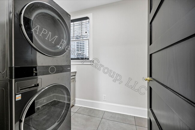 Building Photo - Downtown Columbia