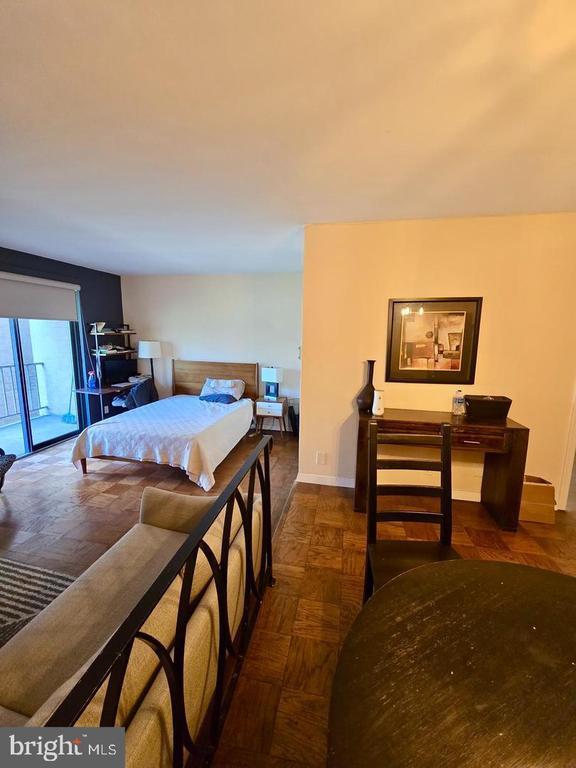 Building Photo - 2201 L St NW