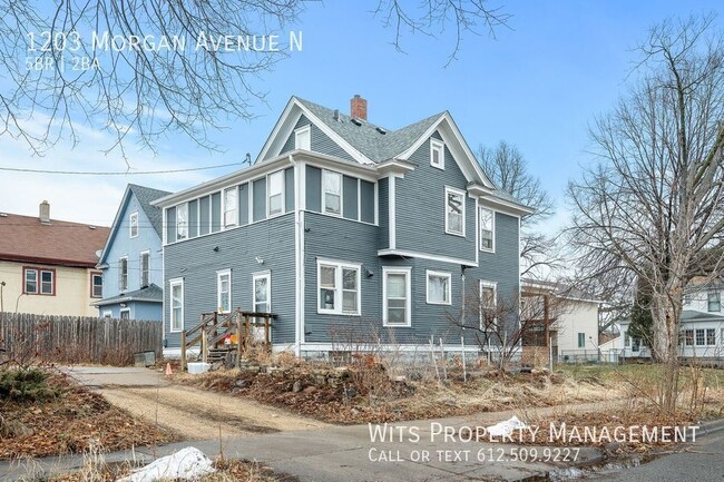 Building Photo - 1203 N Morgan Ave