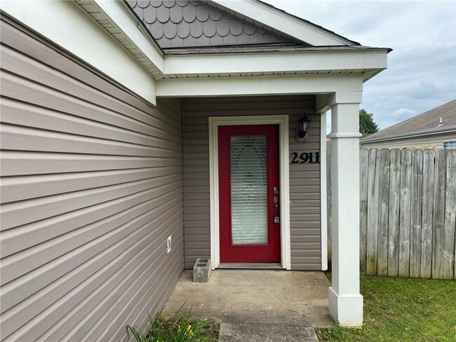 Building Photo - 2911 Beech Ave