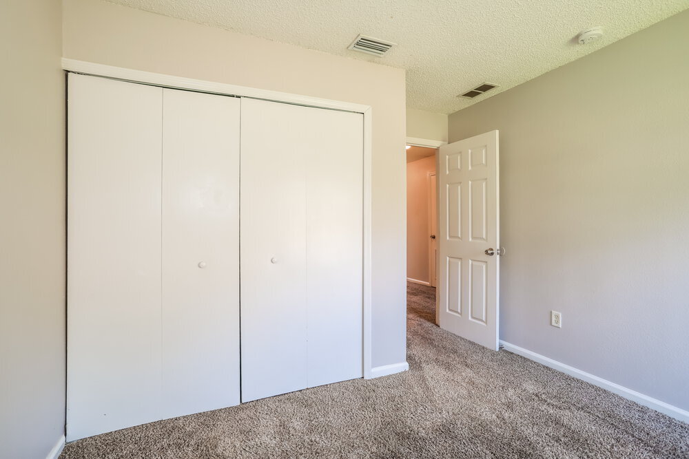 Building Photo - 5690 Chirping Way W