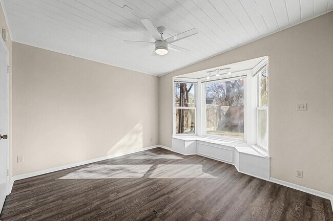 Building Photo - 9107 Timberside Dr