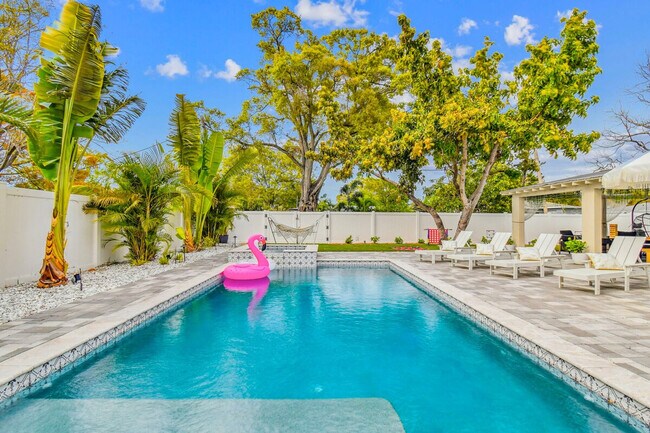 Building Photo - 1107 W Braddock St