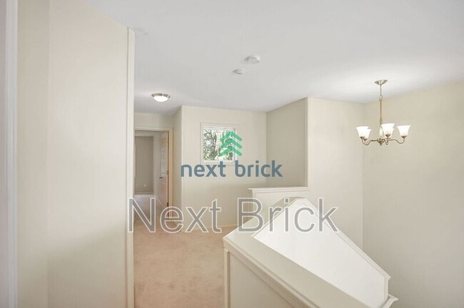 Building Photo - 11210 Slater Ave NE