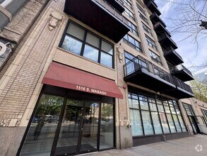 Building Photo - 1516 S Wabash Ave