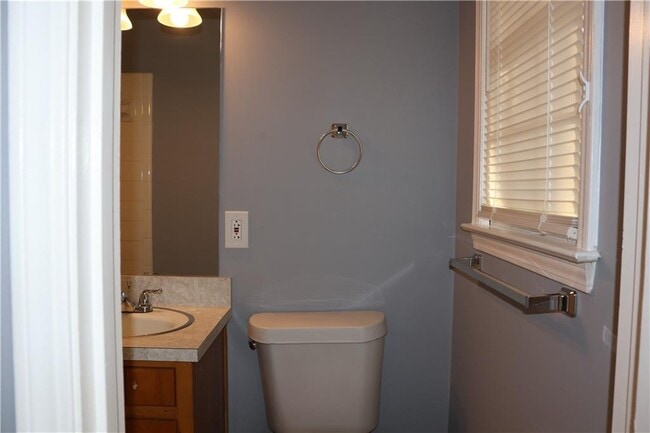 Building Photo - 2650 Old Spanish Trail