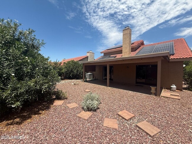 Building Photo - 11289 E Sunnyside Dr