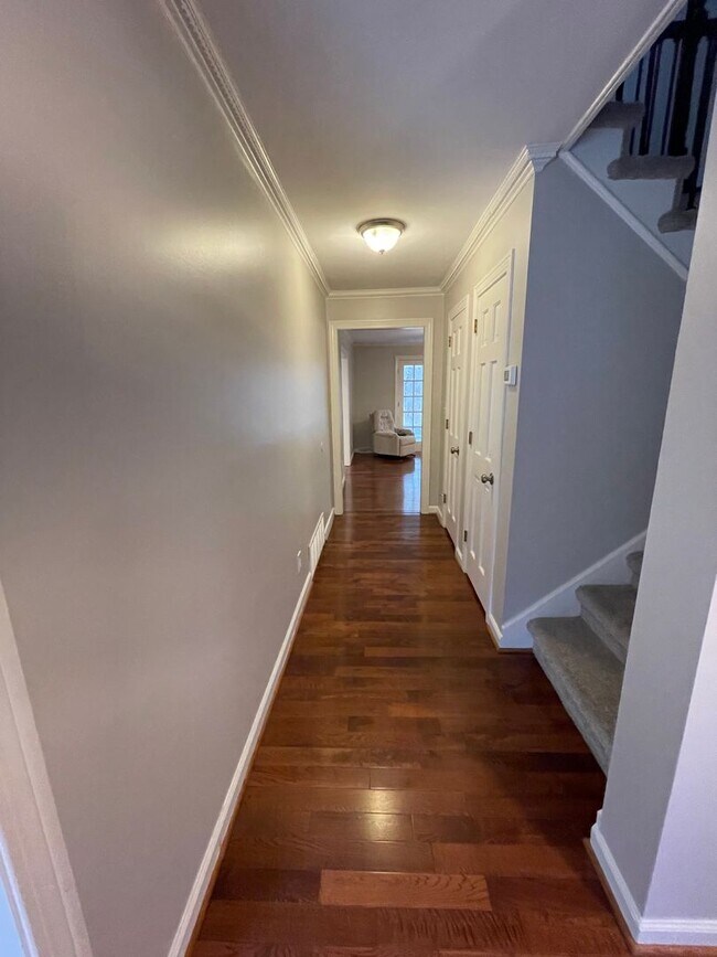 Building Photo - Executive Rental in Horseleg Creek- $3,295