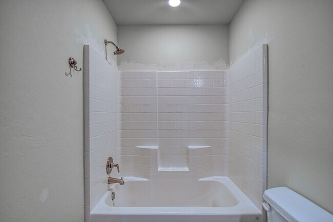 Building Photo - New Construction in Varenna Landing! Storm shelter and lawn care included!