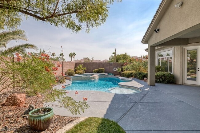 Building Photo - 3492 Hawksbeard Ct