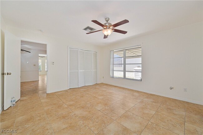 Building Photo - 759 96th Ave N