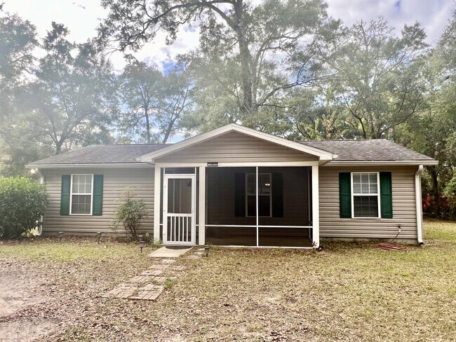 Primary Photo - 102 W F Magers Rd