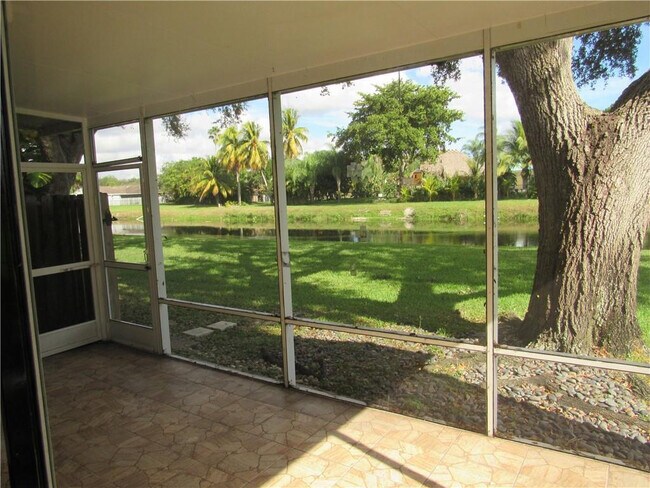 Building Photo - 5240 SW 121st Ave
