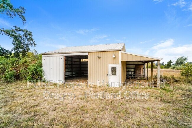 Building Photo - 32125 SE Hinman Ave