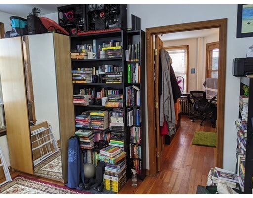 Building Photo - 48 Litchfield St