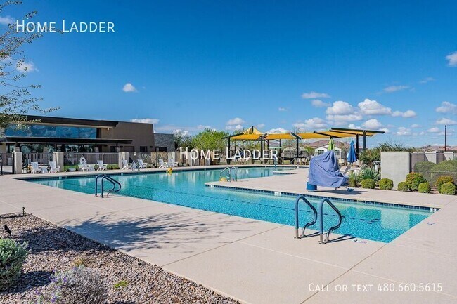 Building Photo - 9504 E Theia Dr