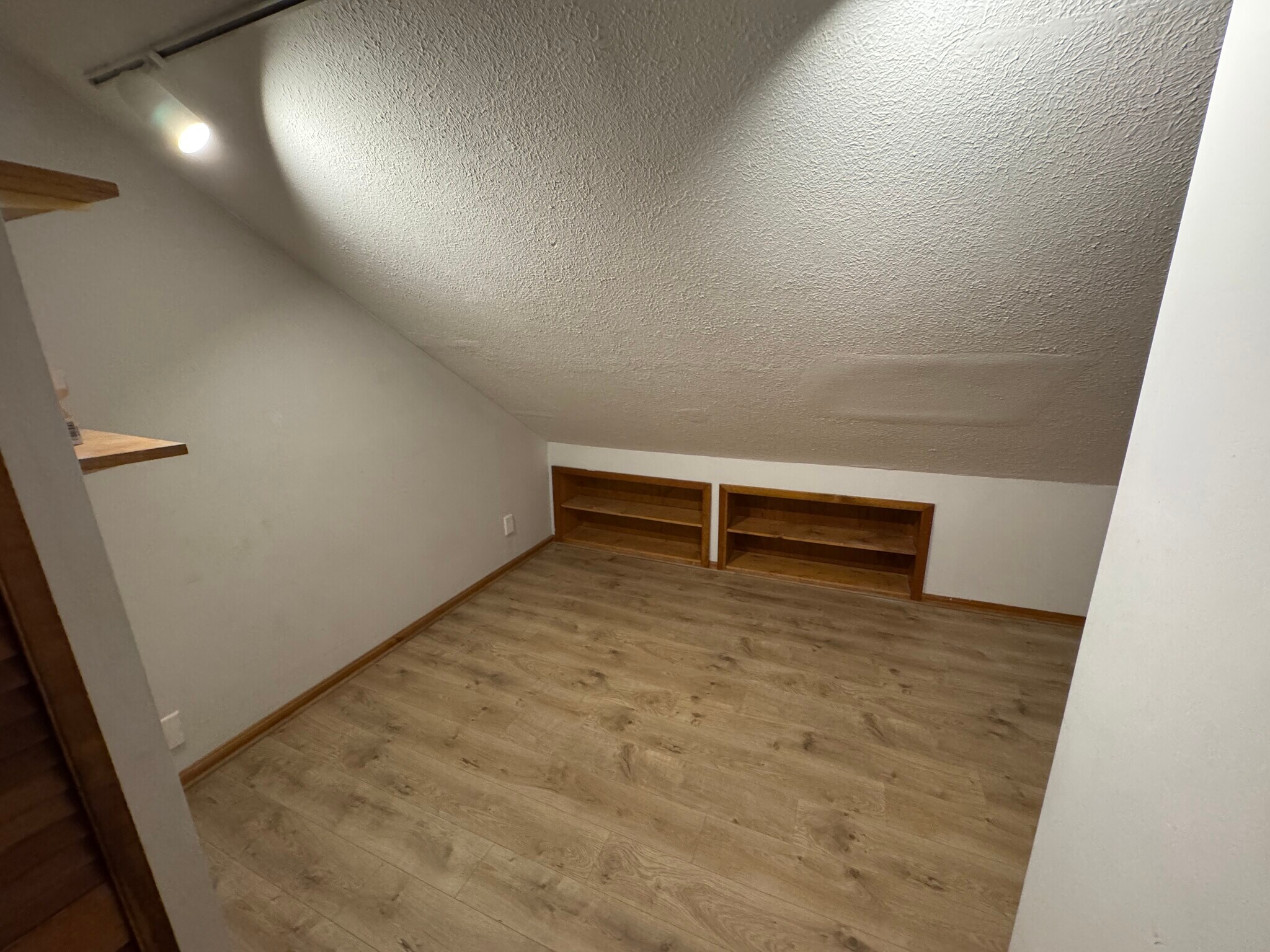 Building Photo - 7360 Trailside Dr