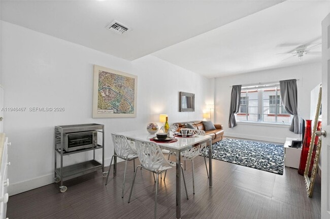 Building Photo - 530 Ocean Dr