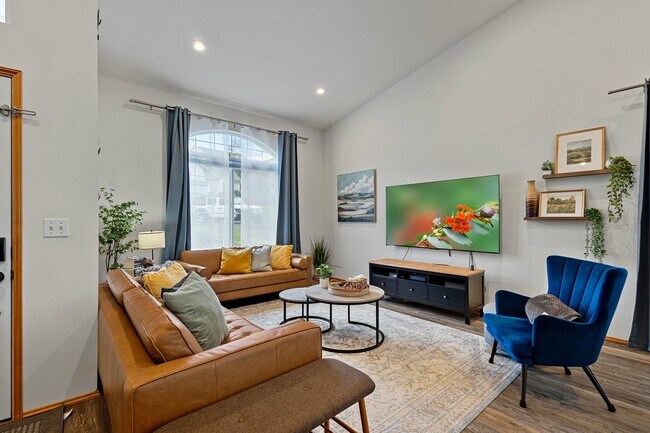 Building Photo - 7708 81st Pl NE