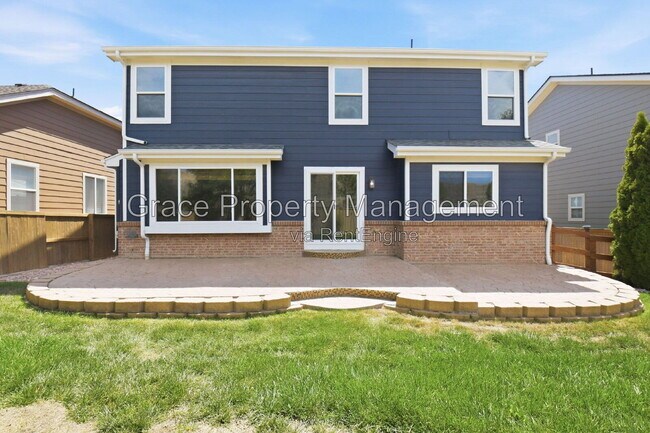 Building Photo - 2057 Alpine Dr