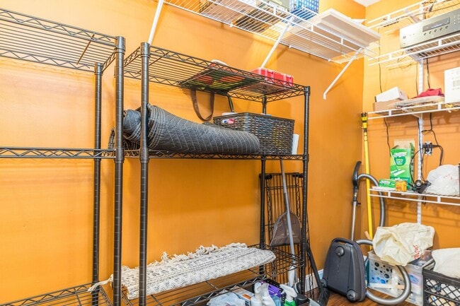 Building Photo - 279 Marcy St