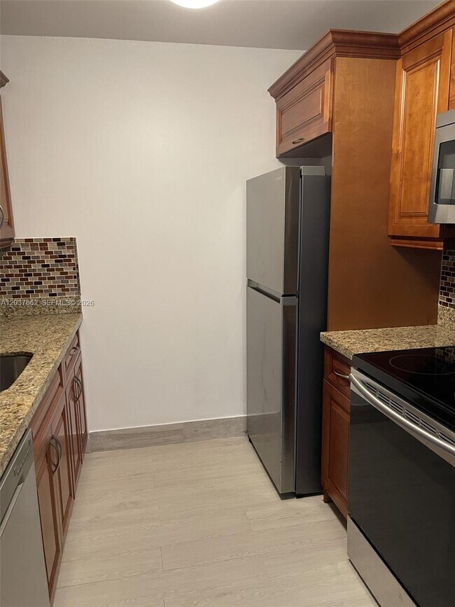 Building Photo - 151 SW 135th Terrace