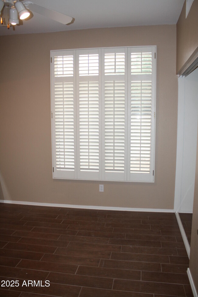 Building Photo - 22373 N 68th Dr