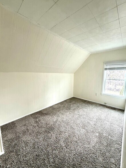 Building Photo - 1708 10th St