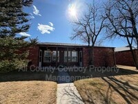 Building Photo - 1145 W Leisher Rd