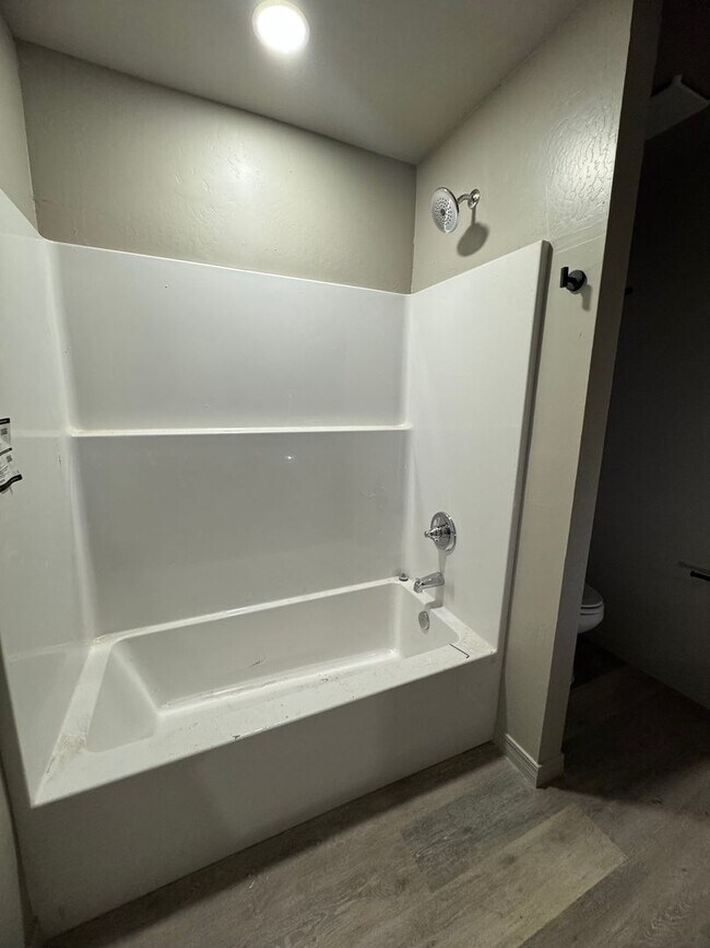 Building Photo - 1122 Caprock St