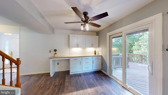Building Photo - 200 Sulgrave Ct
