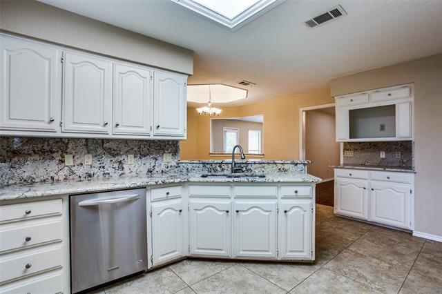 Building Photo - 1421 Danube Ln