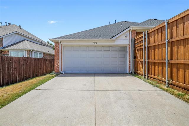 Building Photo - 7812 Roaring Ridge Dr
