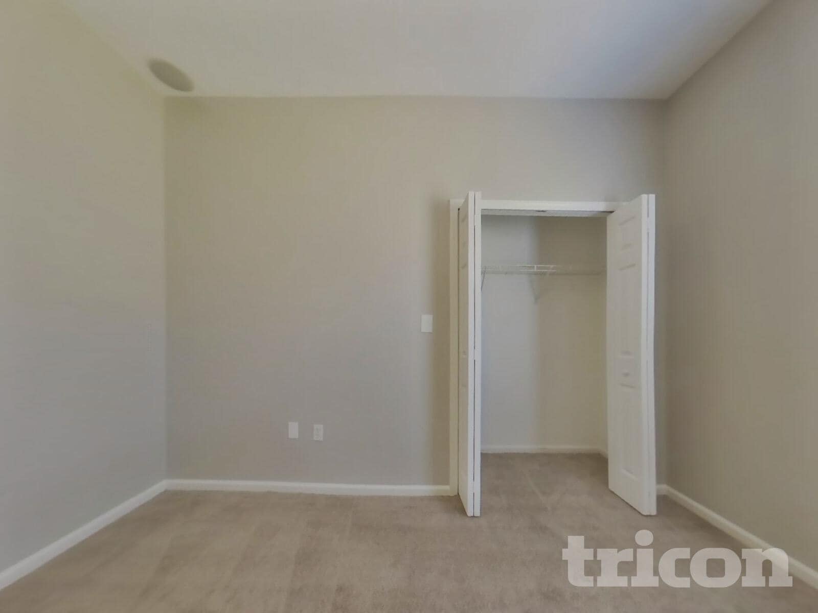 Building Photo - 4903 Cedar Oak Way